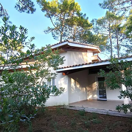 En Lisiere De Foret Avec Jardin, A 1,5 Km De L'ocean, Ideale Pour Des Reposantes - Fr-1-736-16