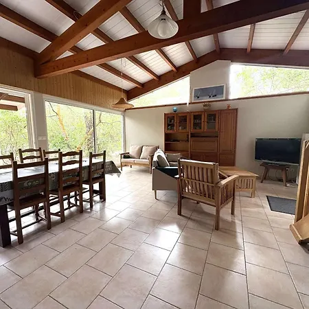 Villa En Lisière De Forêt Avec Jardin, à 1,5 Km De L'océan, Idéale Pour Des Reposantes - Fr-1-736-16