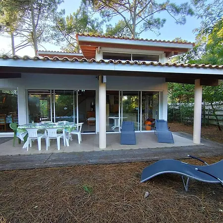Villa En Lisiere De Foret Avec Jardin, A 1,5 Km De L'ocean, Ideale Pour Des Reposantes - Fr-1-736-16 Lege-Cap-Ferret